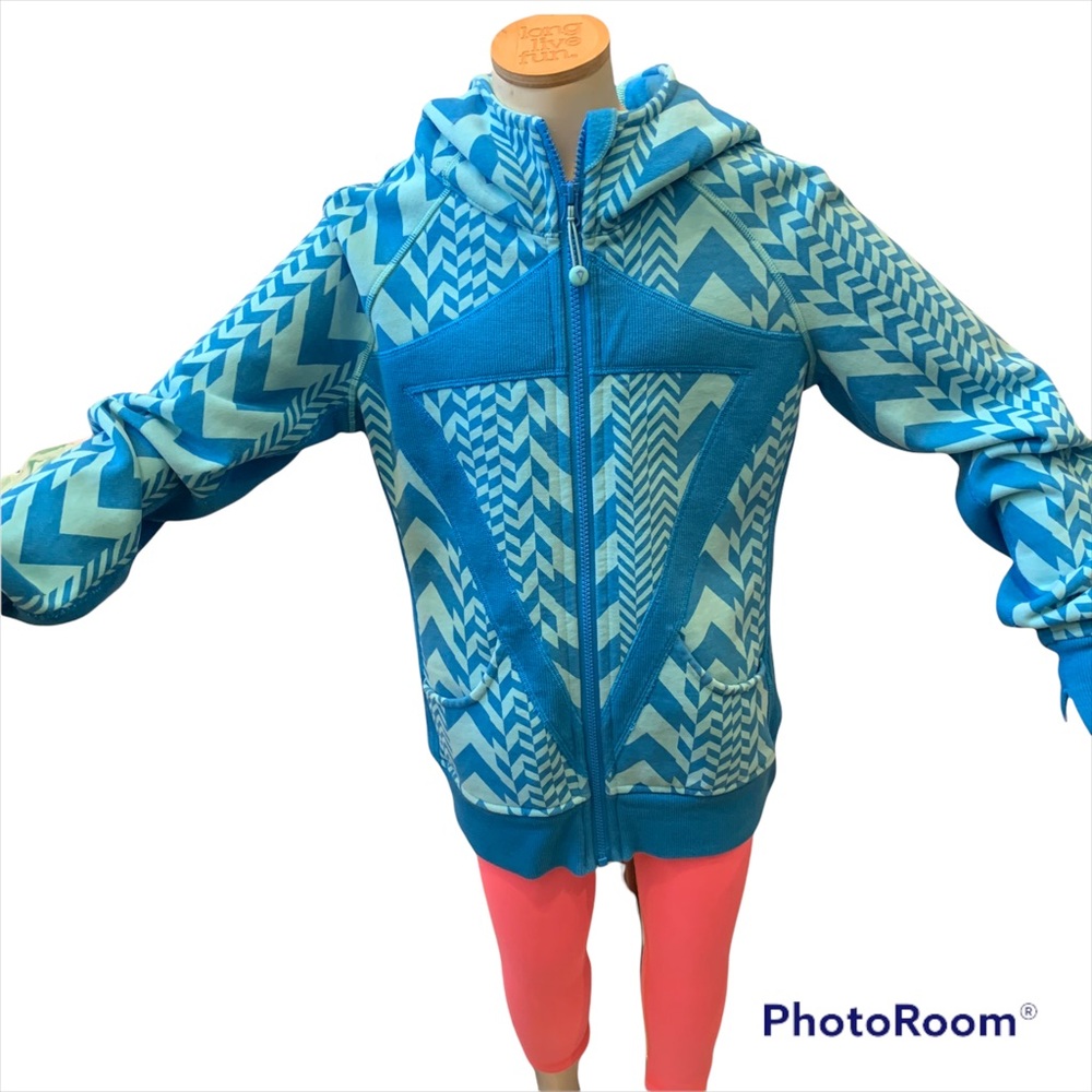 Ivivva by Lululemon girls' warm-up track jacket sweatshirt zippered 14